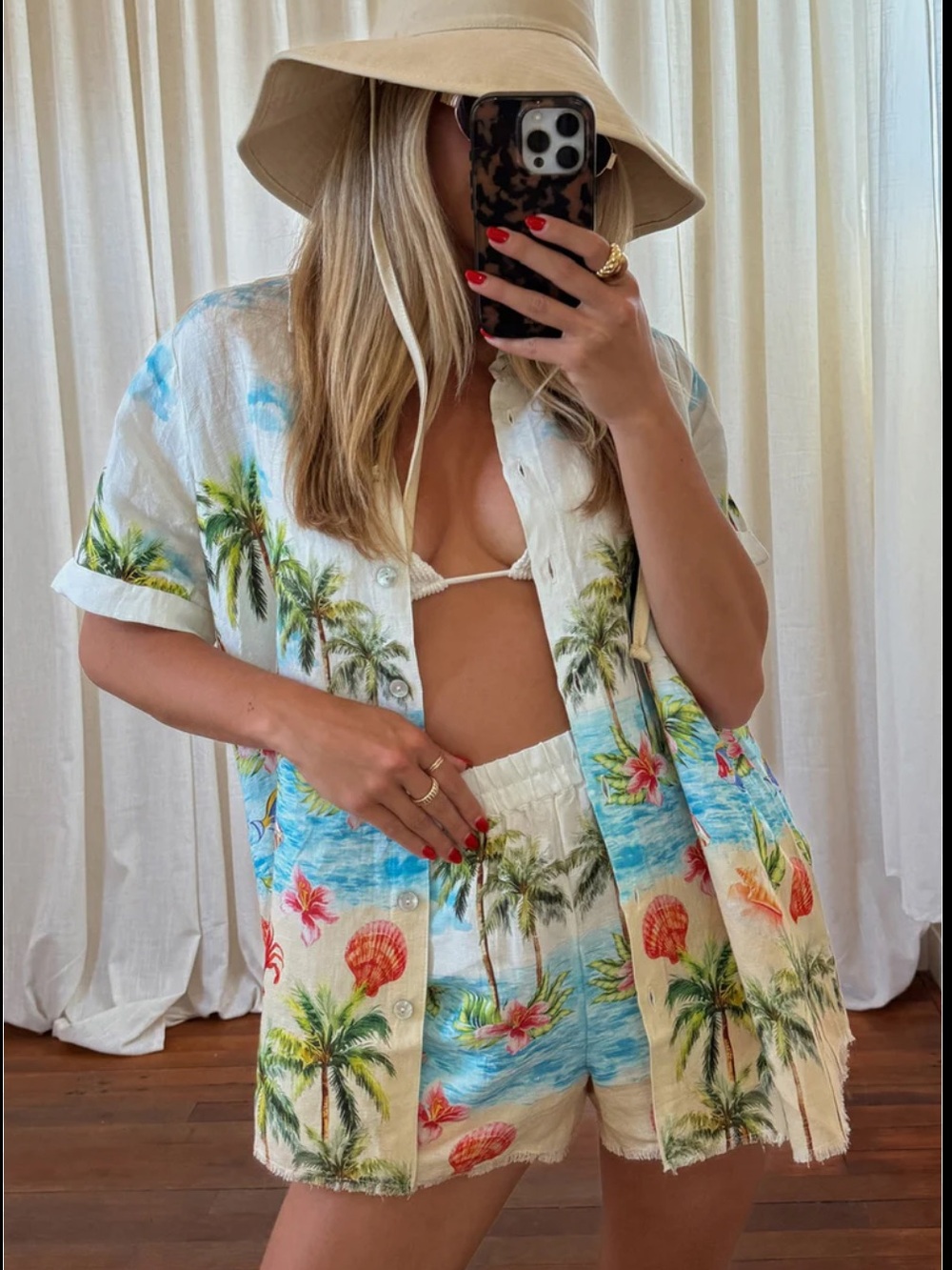NWT Show Me Your Mumu Tropical Button Down Shirt size Small